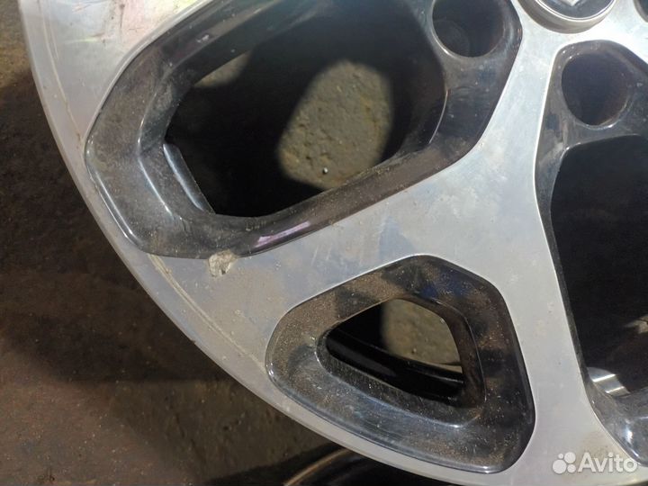 В наличии литые диски Renault Kaptur