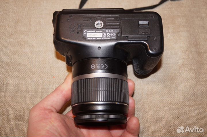 Canon EOS 600d 18-55 8000 кадров +сумка