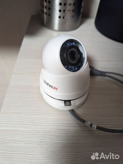 Камера видеонаблюдения hi watch ds-t 203