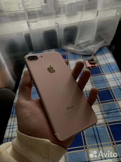 iPhone 7 Plus, 64 ГБ