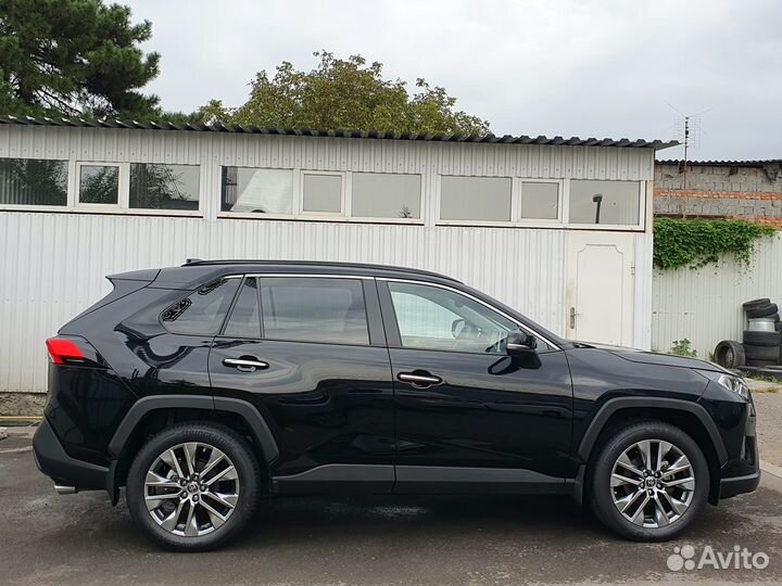Toyota RAV4 2.5 AT, 2021, 15 500 км