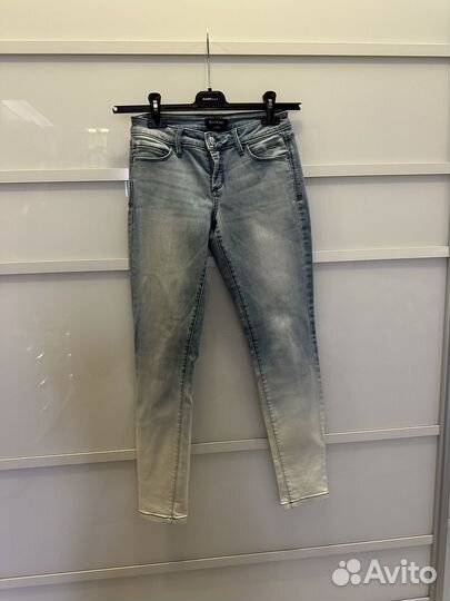 Джинсы bebe