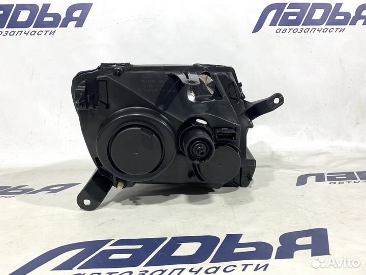 Фара Renault duster левая черная