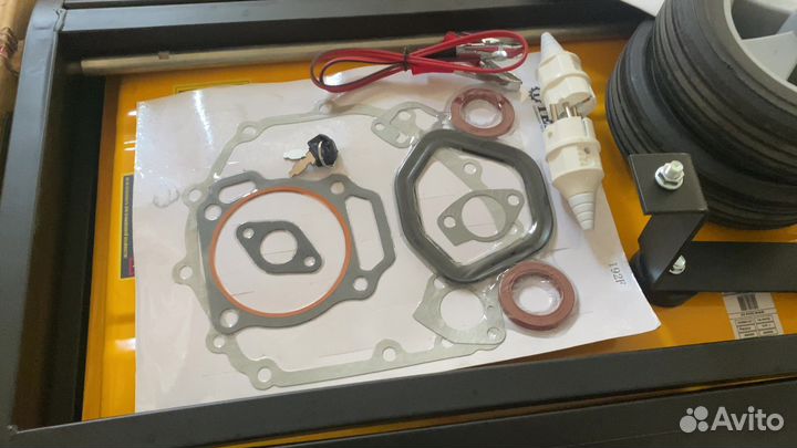 Генератор бензиновый