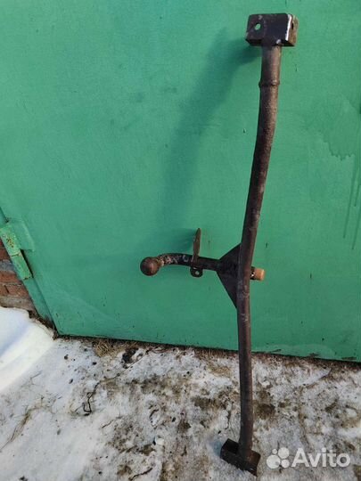 Фаркоп для Toyota Wish 2003-2005