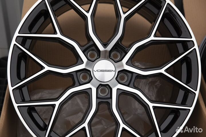 Диски Vossen HF2 R17 5x108 BP