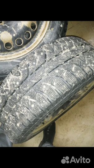 Bridgestone B-style RV 205/55 R16