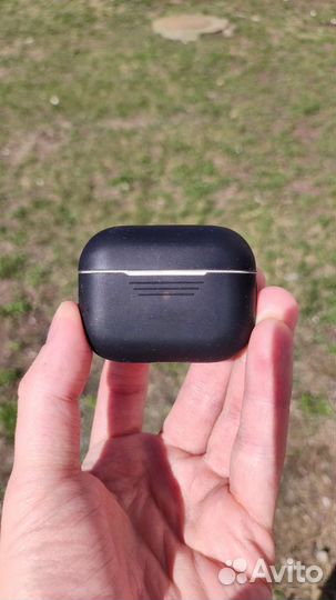 Airpods pro с гарантией + чехол