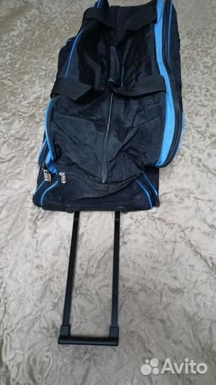 Большая сумка на колесиках 