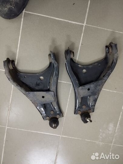 Запчасти на renault duster 2 л 4/4 135 л/с