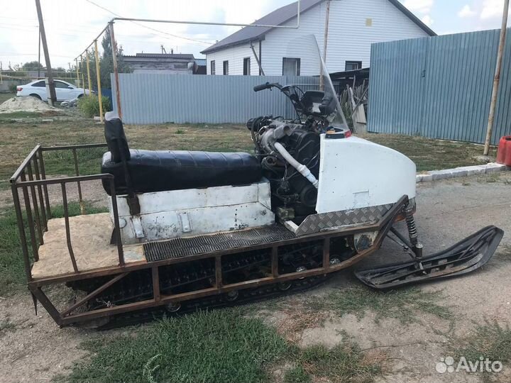 Снегоход Буран