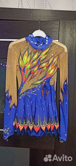 Костюм для художественной гимнастики