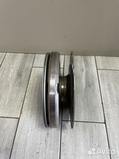 Маховик 0B5105317J Ауди А4 А5 А6 А7