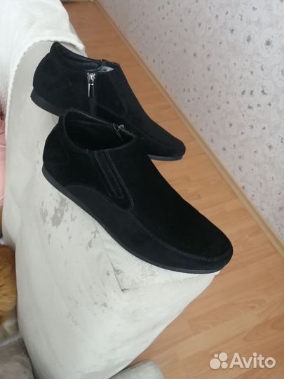 Туфли мужские 41 размер новые замшевые