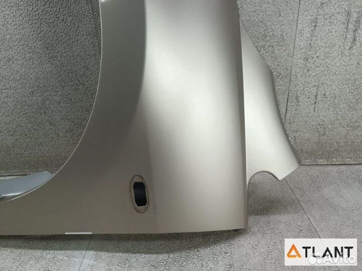 Крыло переднее левое nissan tiida latio