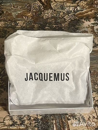 Сумка jacquemus лаковая