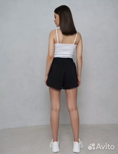 Шорты новые черные женские