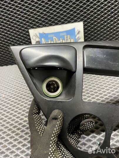 Рамка магнитолы Ford Focus 1 Usa 2001г 1.8 eyde