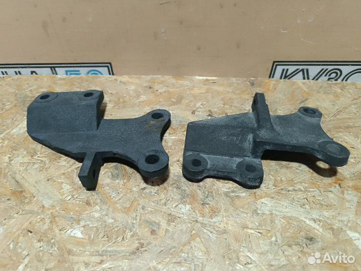 Кронштейн насоса Гур 406 Газ 3302