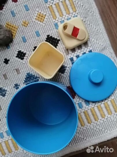 Пластиковые банки СССР и спичечница