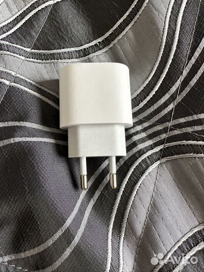 Сетевое зарядное устройство apple