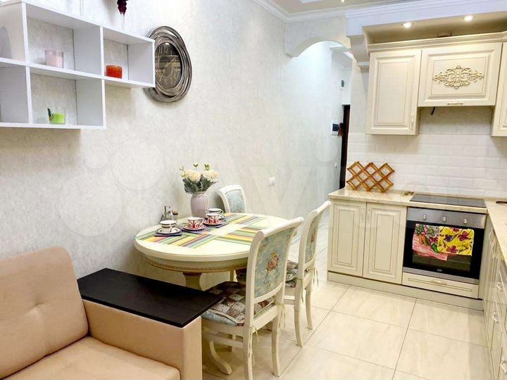 2-к. квартира, 40 м², 14/15 эт.