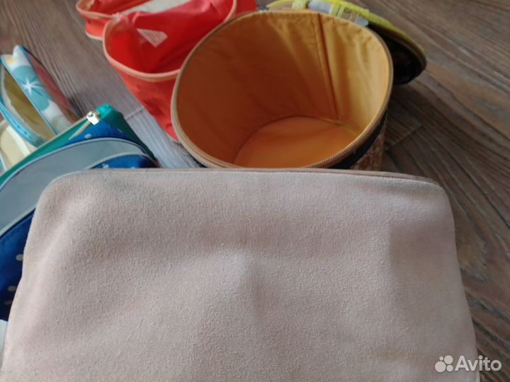 Набор косметичек для хранения.6 штук