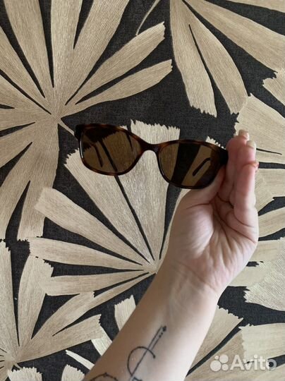 Солнцезащитные очки