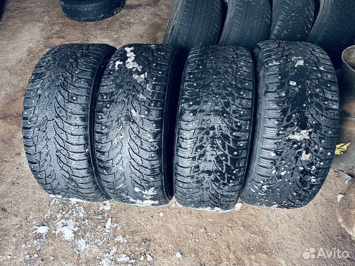 Nokian Tyres Hakkapeliitta 9 SUV 285/60 R18