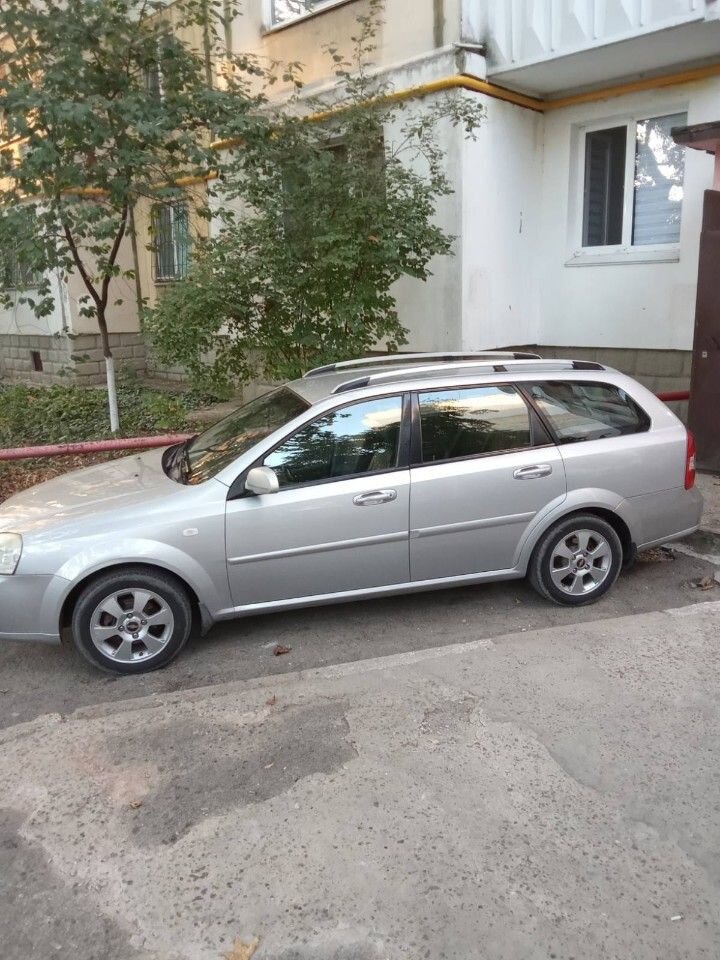 Chevrolet Lacetti: фото владельца