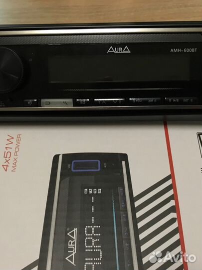 Магнитола Aura AMH-600BT