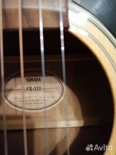 Акустическая гитара yamaha f-310 бу