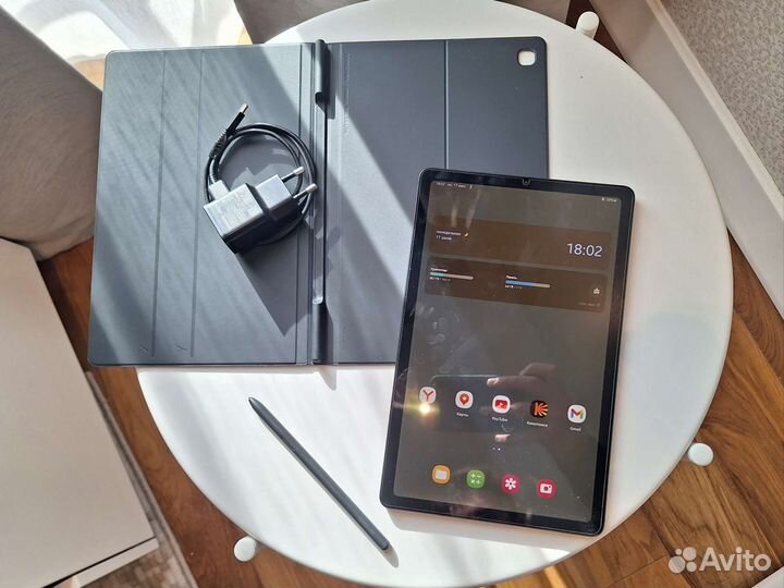 Samsung Galaxy Tab S6 Lite