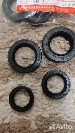 Комплект сальников двигателя Suzuki Address v125