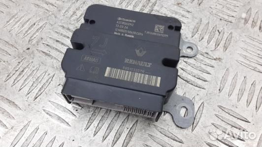 Блок управления dacia sandero 2 (94H09NC01)