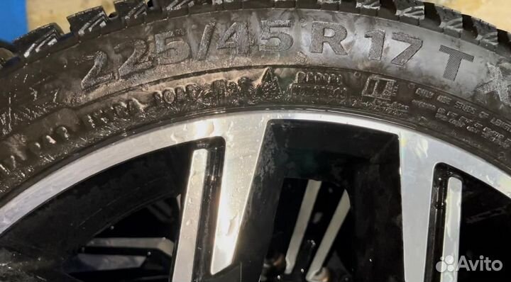 Continental IceContact 2 225/45 R17