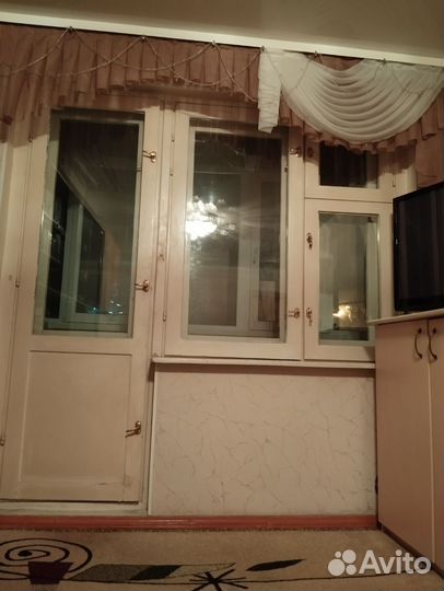 Балконный блок из дерева б/у