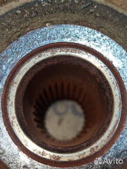 Кулак поворотный задний левый Subaru Impreza седан