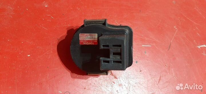 Датчик давления пневмоподвески Lexus Gs