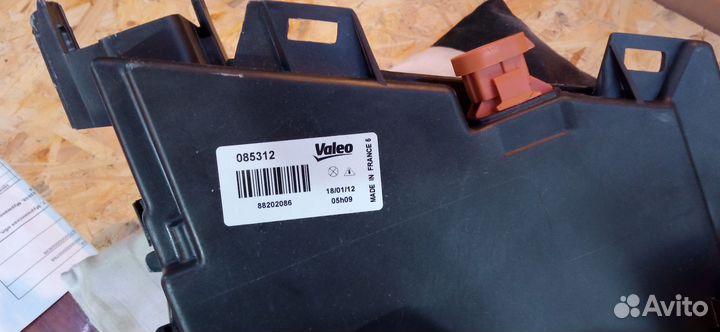 Фара левая Renault Espace 3 1997 2.0