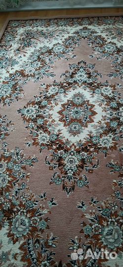 Ковер шерстяной