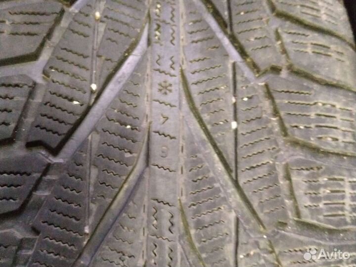 Nokian Tyres Hakkapeliitta R2 SUV 255/55 R19 111R