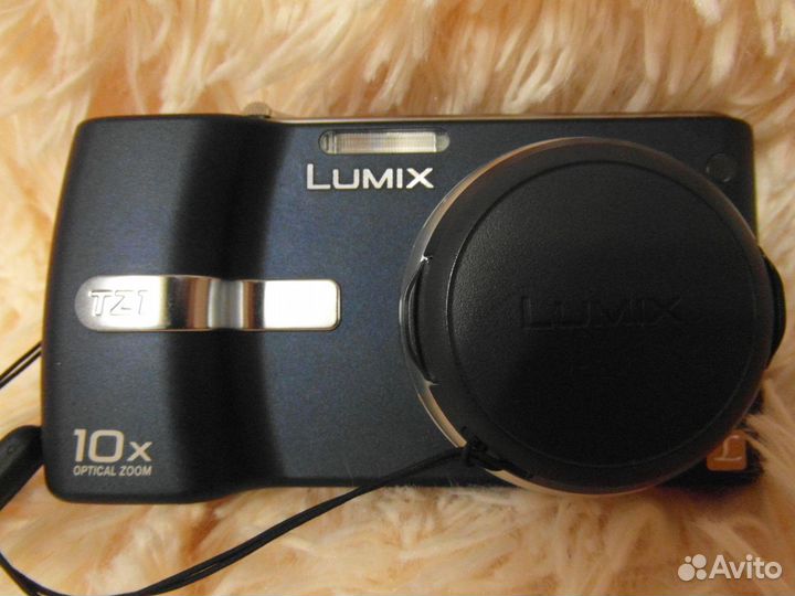 Panasonic Lumix DMC-TZ1