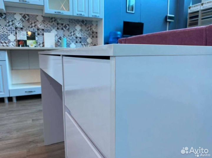 Компьютерный стол 13(белый глянец)