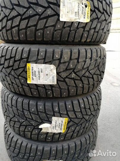 Dunlop SP Winter Ice 02 245/45 R17