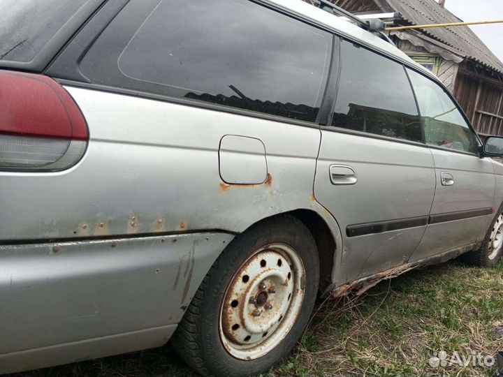 Двс Субару легаси b11
