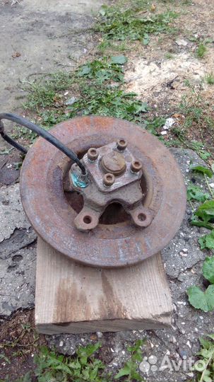 Ступица заднего колеса с тормозным диском Renault