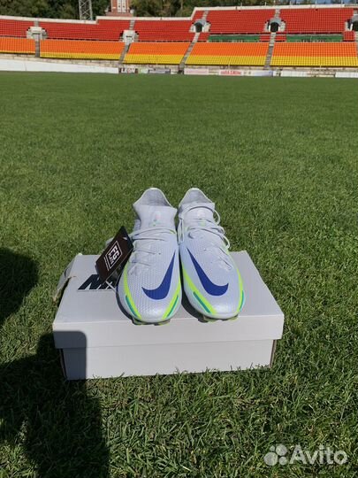 Футбольные бутсы Nike Phantom GT2 Elite FG