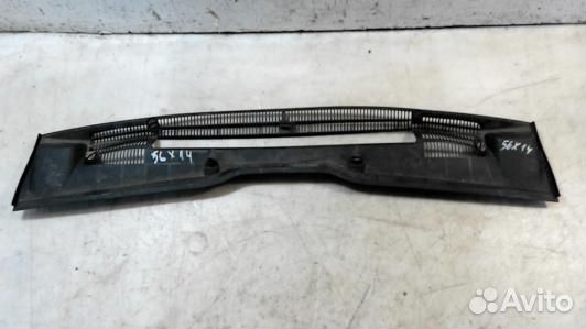 Накладка декоративная (жабо, дождевик) BMW X5 E53