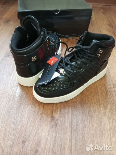 Новые ботинки 41